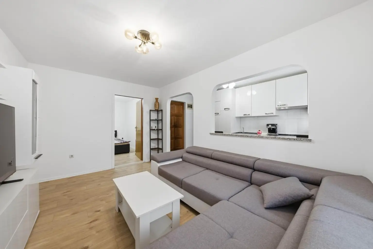 PHOTO-2026-04-06-15-49-59 (4)