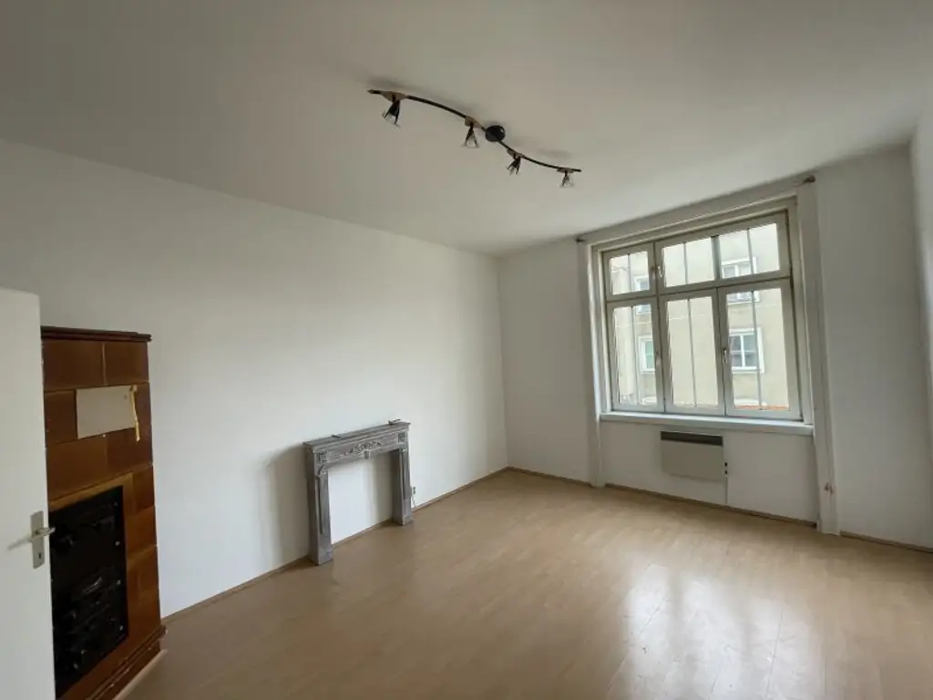 CHARMANTER UND HELLER 2,5-ZIMMER ALTBAU NÄHE SCHMELZ/SCHÖNBRUNN/U3-JOHNSTRASSE!
