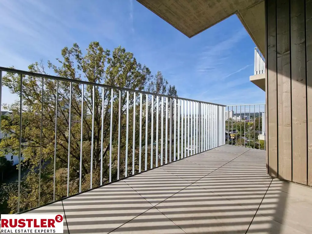 PROVISIONSFREI  - Wohnen mit Ausblick: Traumhafte Balkone in Jakomini Verde