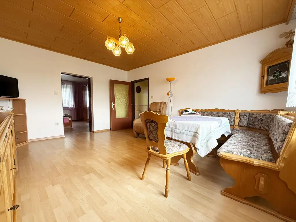 Gepflegter Bungalow unweit von Leiben - Garten inklusive!