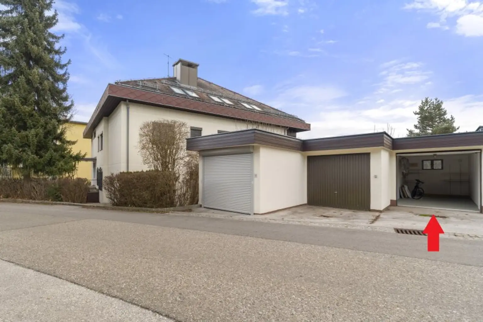 Schöne, sonnige und ruhige 3 Zi Wohnung 81,00m² mit Terrasse und Garage am Spitalberg - Aussichtslage