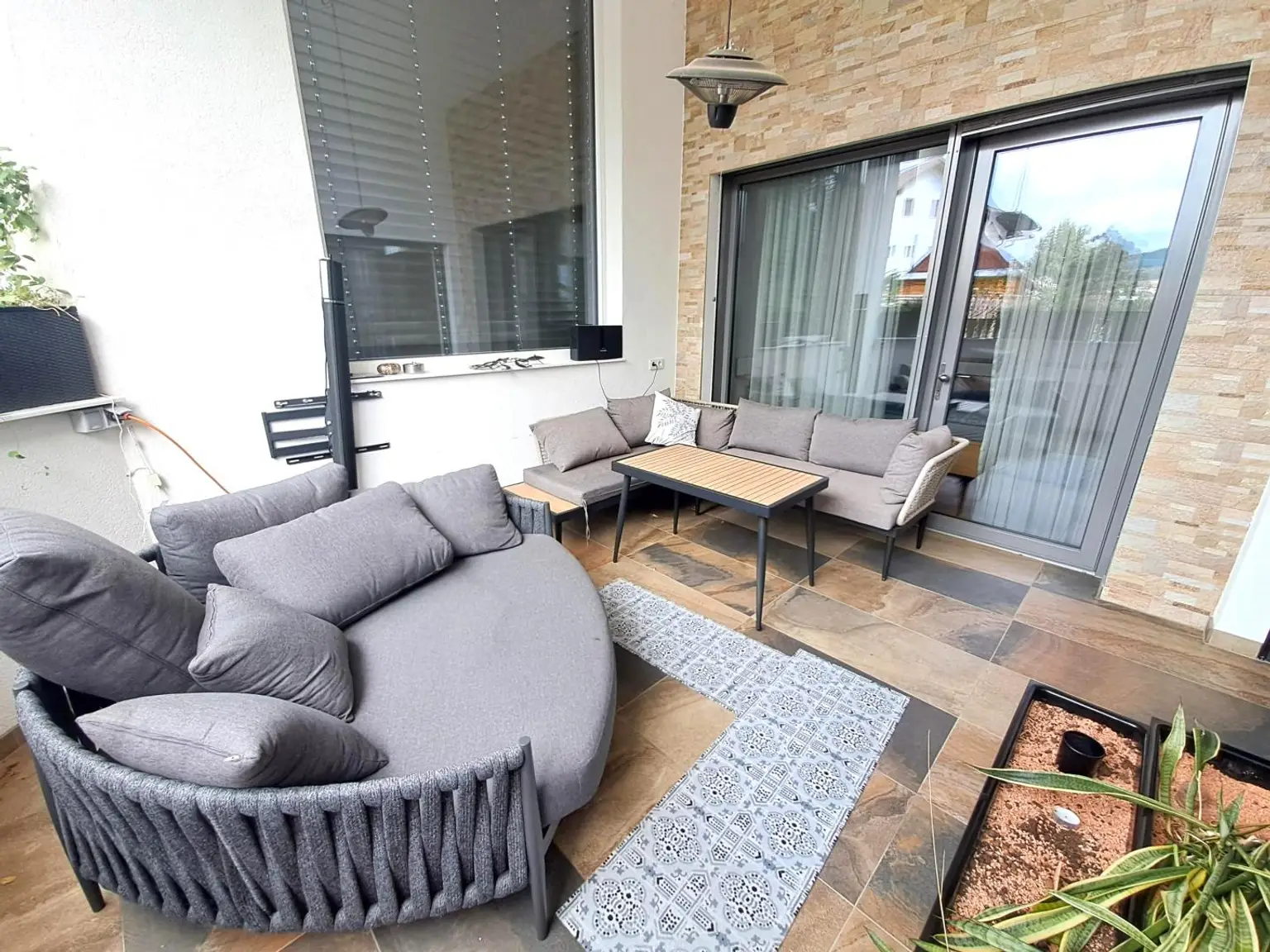 Verwirklichen Sie Ihren Traum! Exklusive Immobilie mit Terrasse, Sauna und Whirlpool