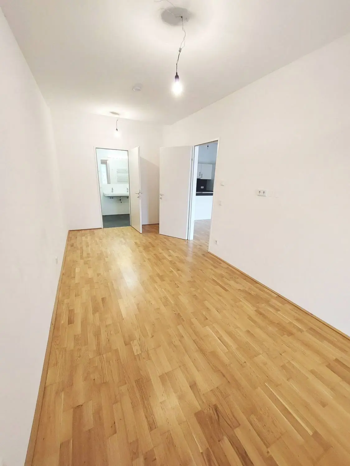 Zimmer IV