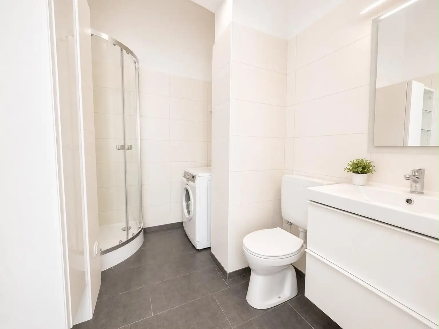 04 Badezimmer