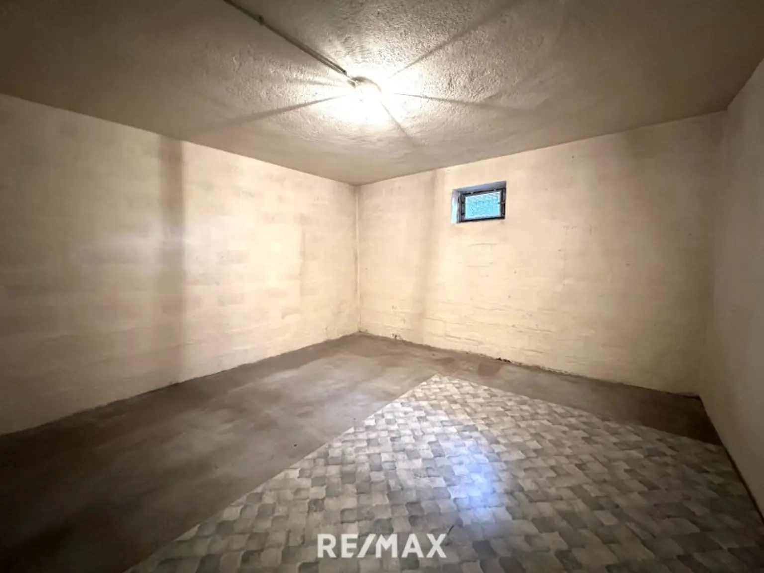 ***Reihenhaus in ruhiger Siedlungslage – viel Potenzial für Ihr persönliches Traumzuhause***