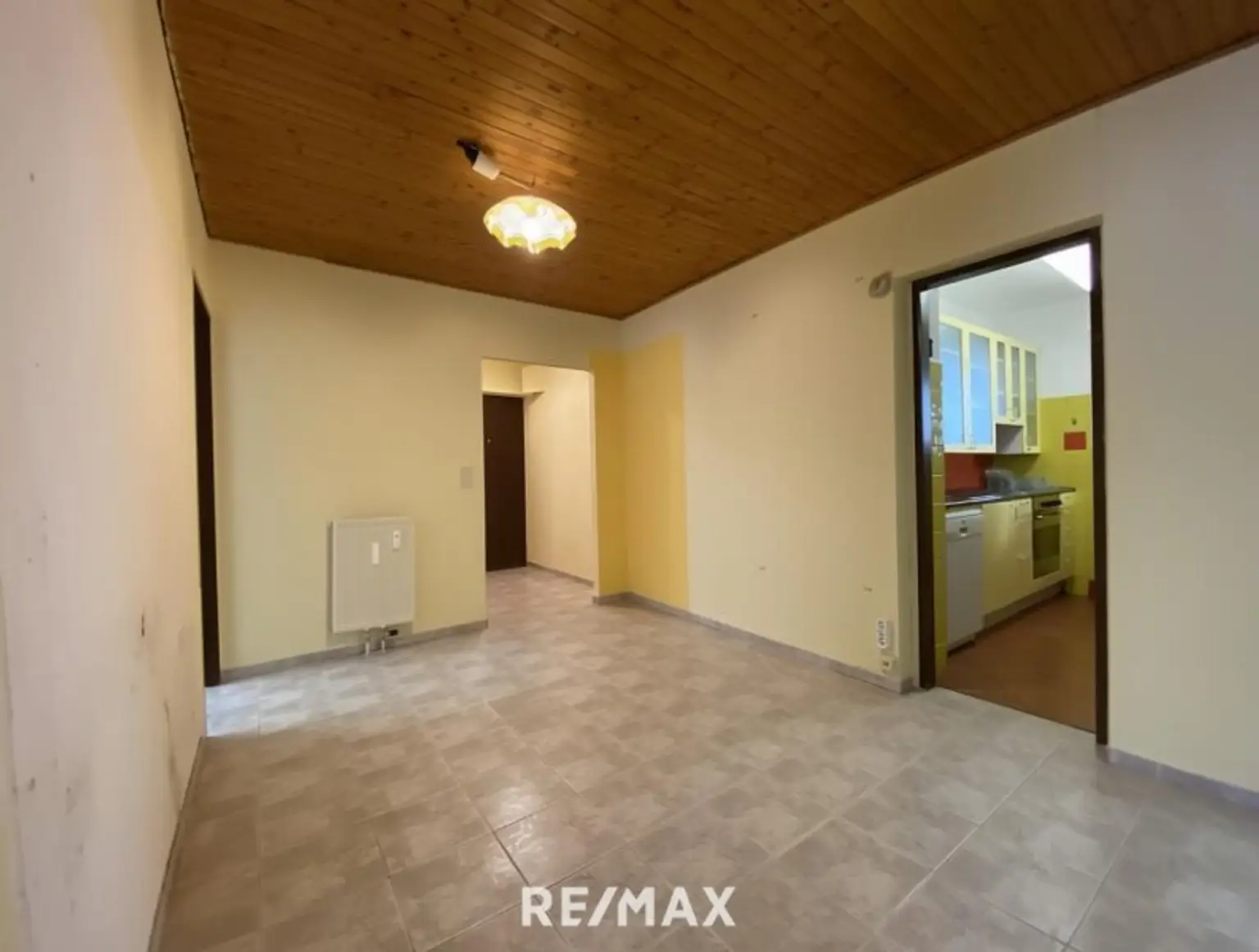 Loggia-Familien-Wohnung nahe U6 und Brunnenmarkt