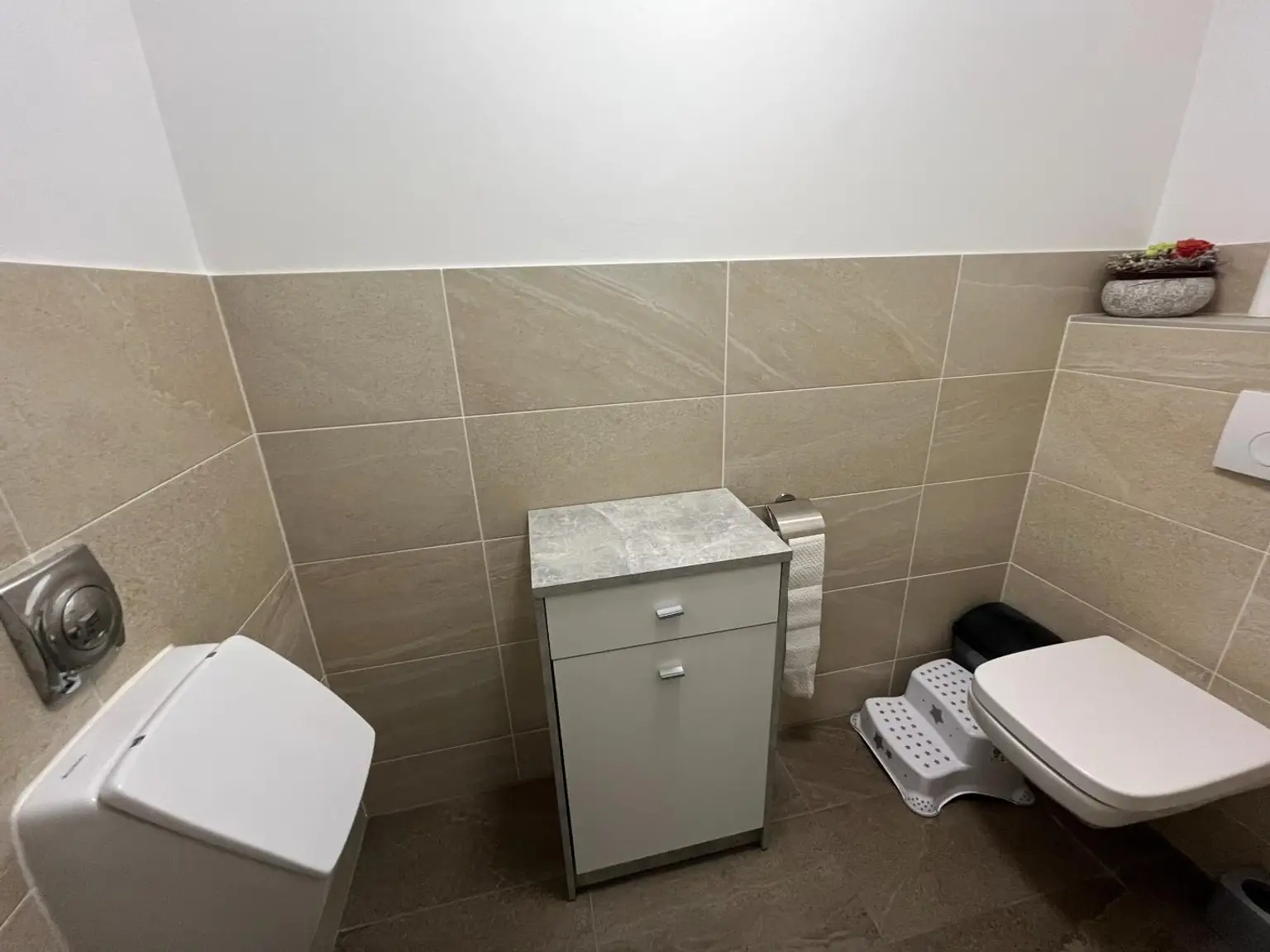 1. Obergeschoss - separates WC