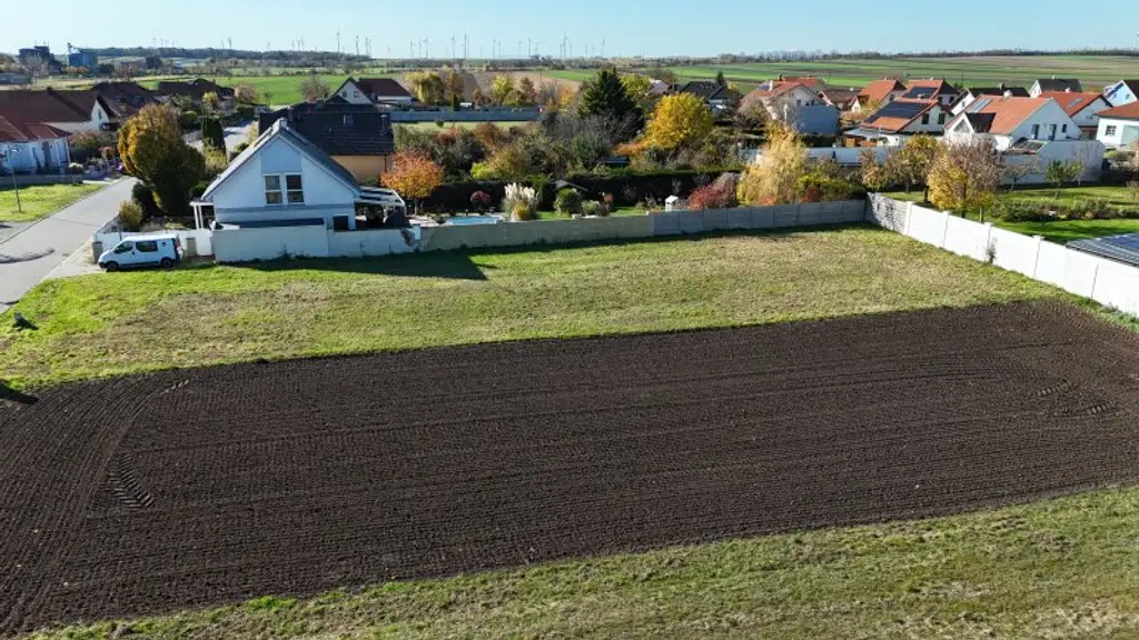 Ruhig gelegener Baugrund in Gattendorf - nur 12 km vom Outletcenter Parndorf entfernt eingebettet in das Autobahnkreuz A4 und A6