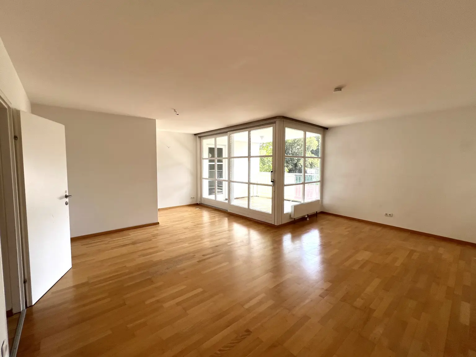 Ansprechende 3-Zimmer-Wohnung in Botschaftsviertel