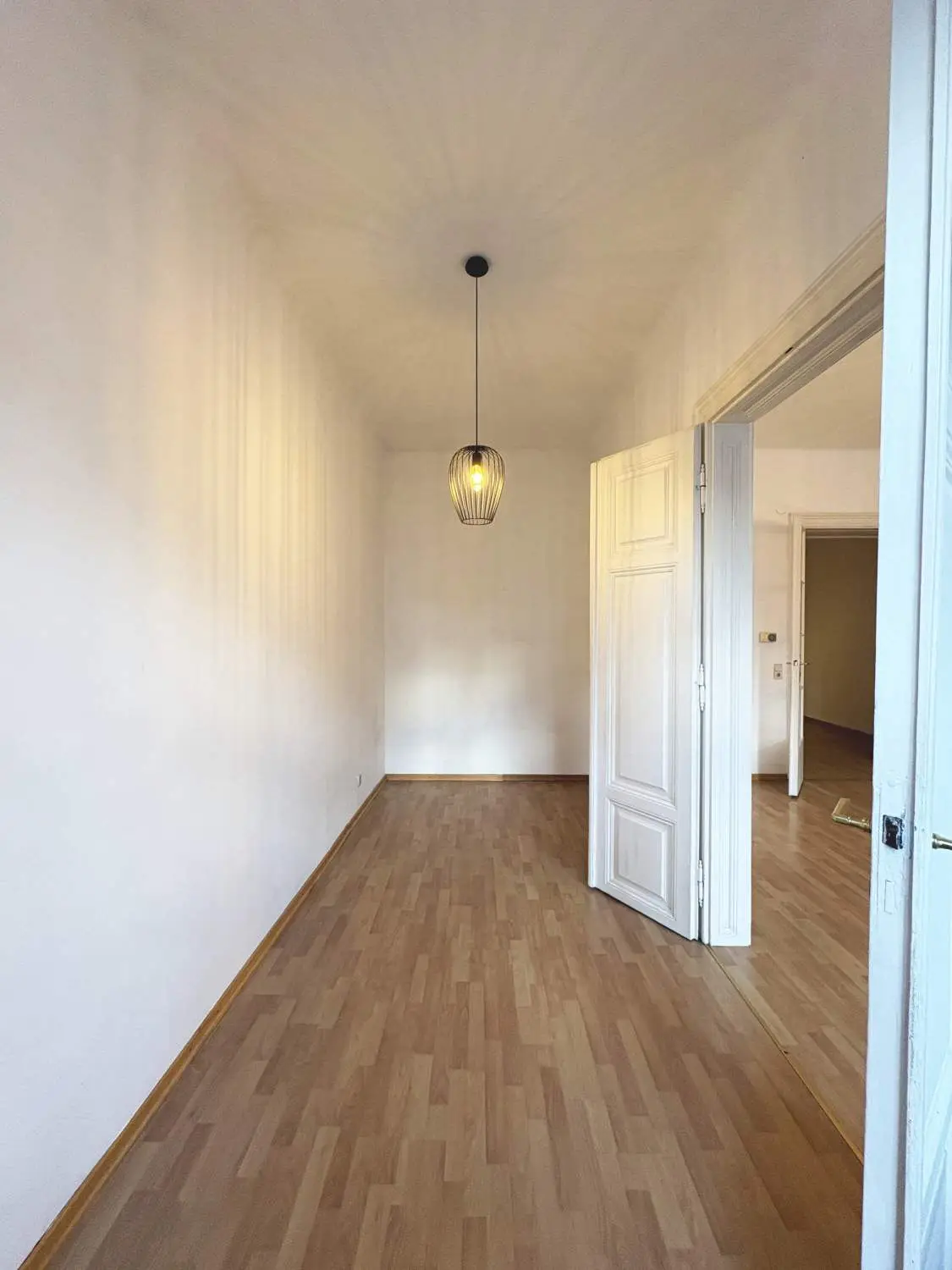 Gemütliche 2-Zimmer-Wohnung -
Parkblick - Nähe Altes AKH!