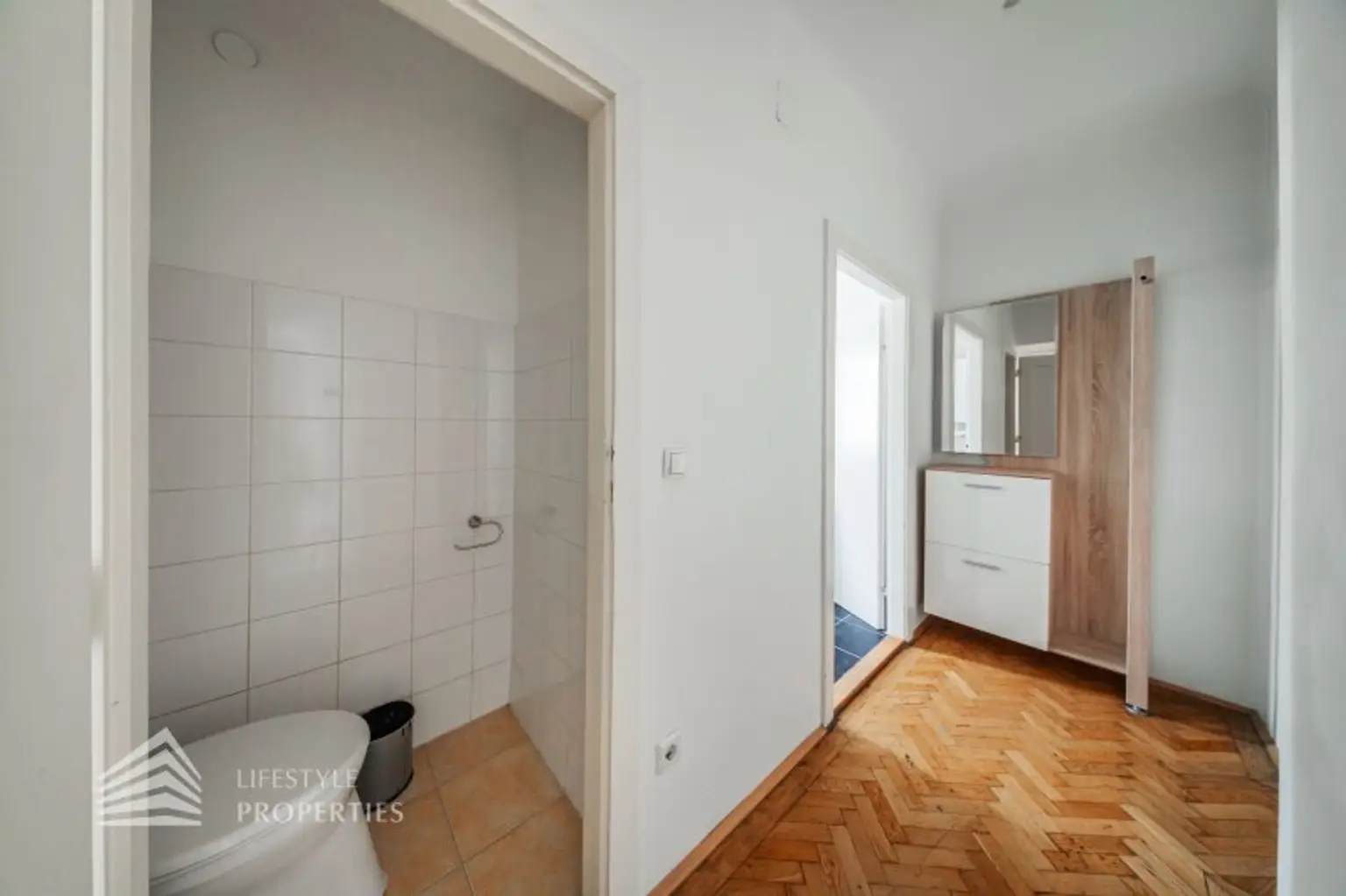 Charmante helle Garconniere, Nähe Meiselmarkt