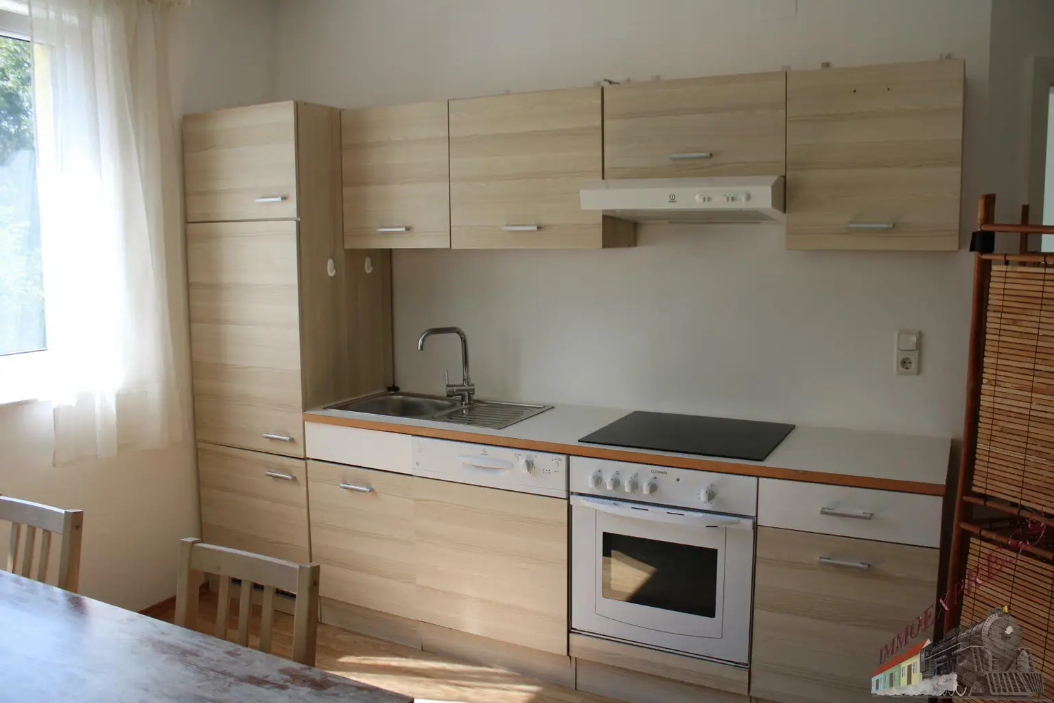 Sehr schöne 2 Zimmerwohnung mit 55 m² und unbefristetem Hauptmietvertrag. Haustiere erlaubt. Direkt beim Schwimmbiotop