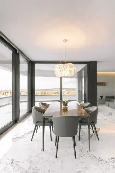Einzigartige Villa mit Seeblick in Lochau