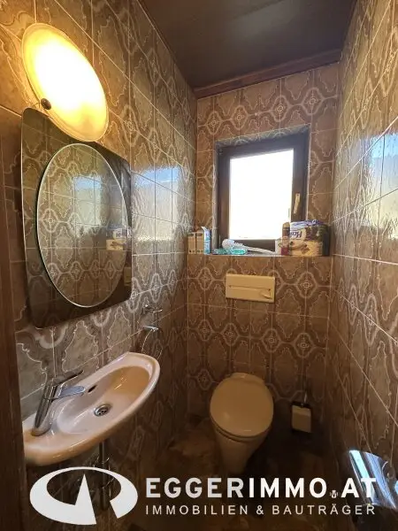 Spacious Detached House with Garconniere in Country House Style with Large Garden for Rent