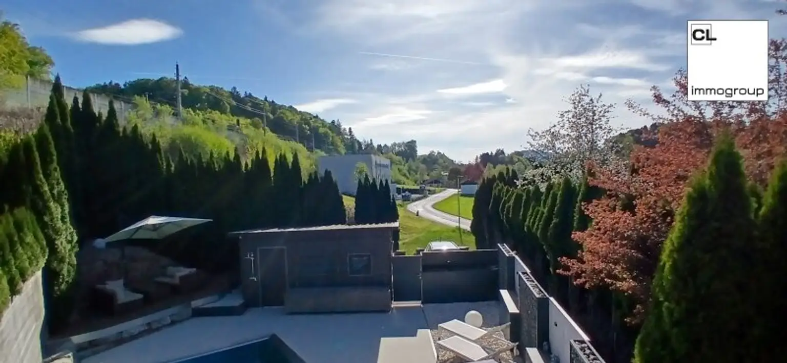 Ausblick von der OG-Terrasse/Balkon Richtung Westen