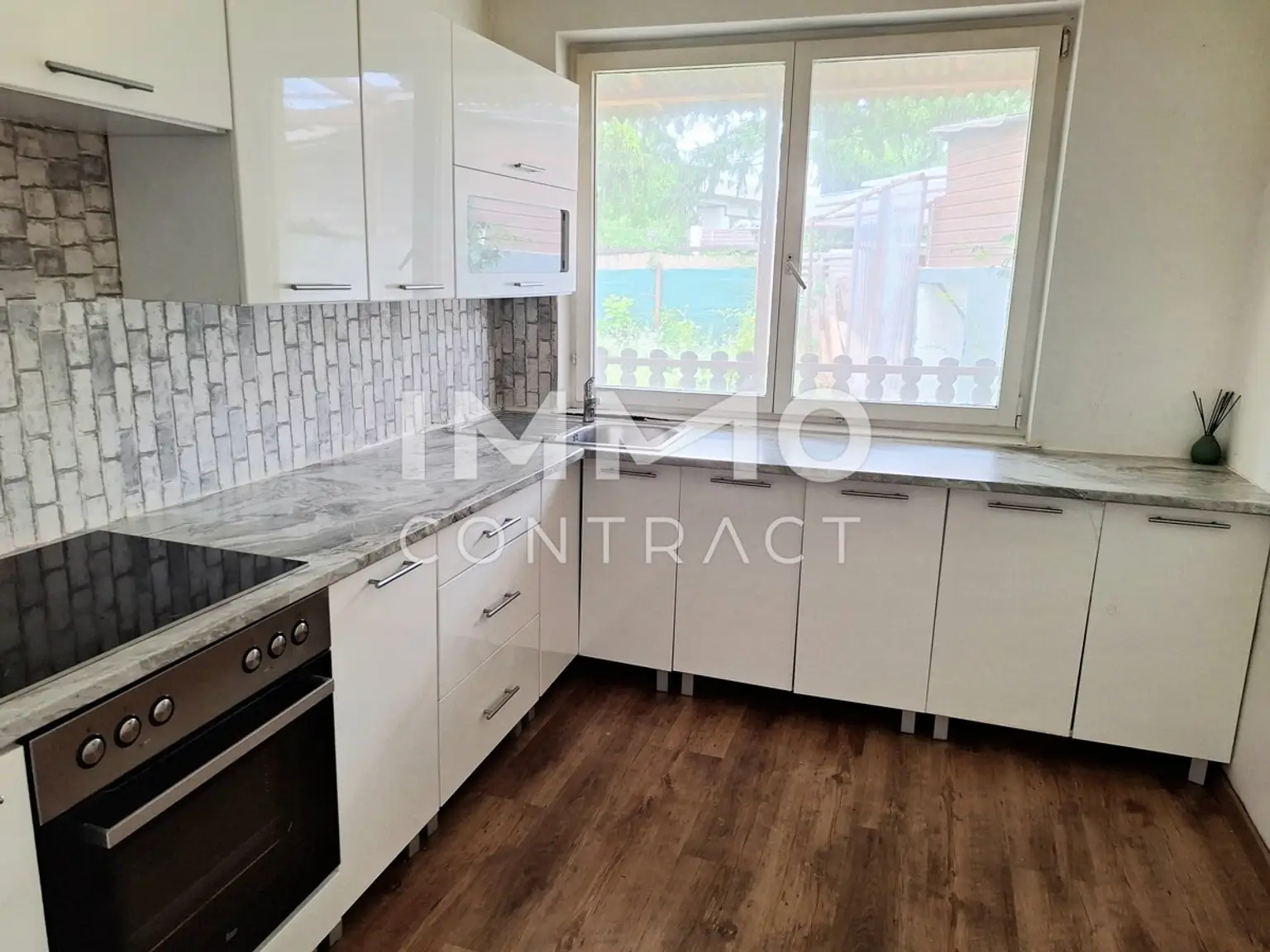 Sanierungsbedürftiger Bungalow auf Pachtgrund Nähe ALTE DONAU