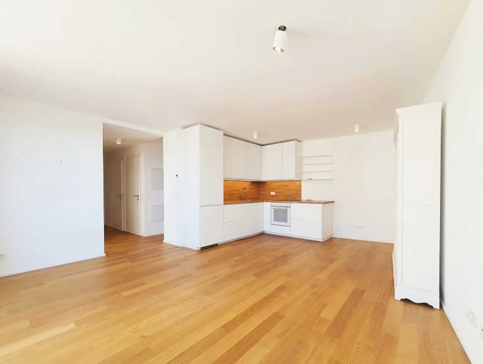 ++NEU++ AMBIENTE22: TOP-moderner 3-Zimmer-Wohntraum mit großzügiger 11,30 m² Terrasse und Tiefgaragenplatz beim Blumengärten Hirschstetten! +++