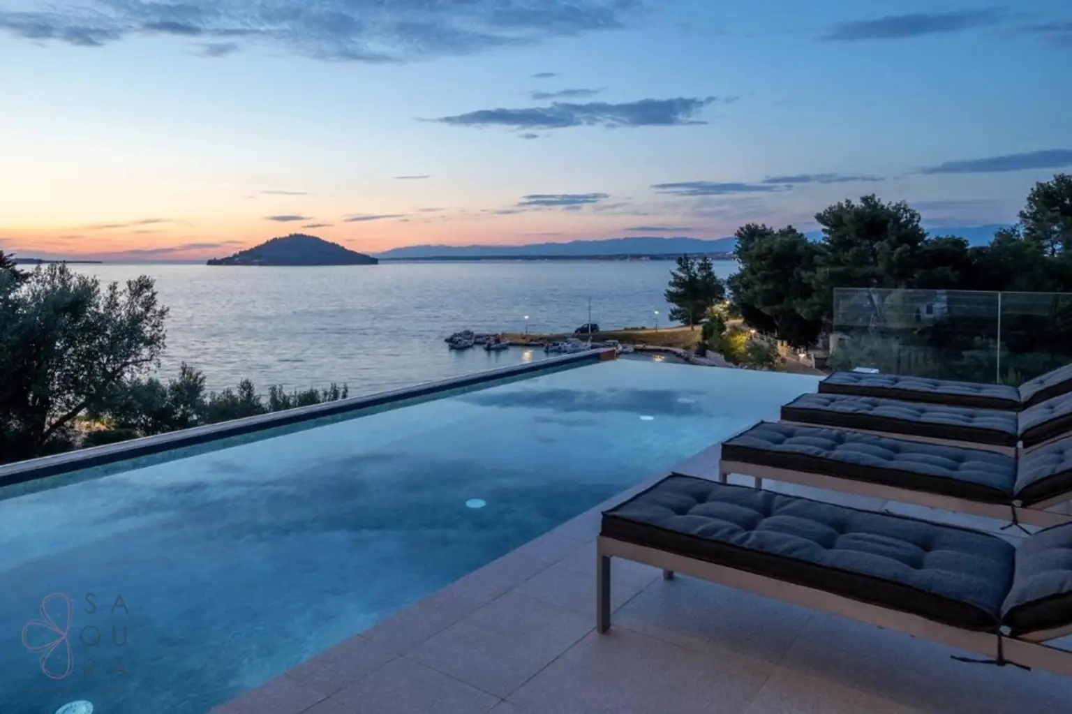 Stilvoll investieren – Exklusive Seafront-Villa auf Ugljan mit Meerblick & Vermietungspotenzial
