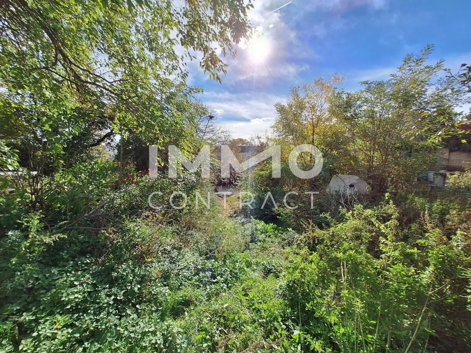 Winzerhof-Grundstück mit Entwicklungspotenzial in Stammersdorf; Laut Studie 1.550m² erzielbare Wohnnutzfläche möglich