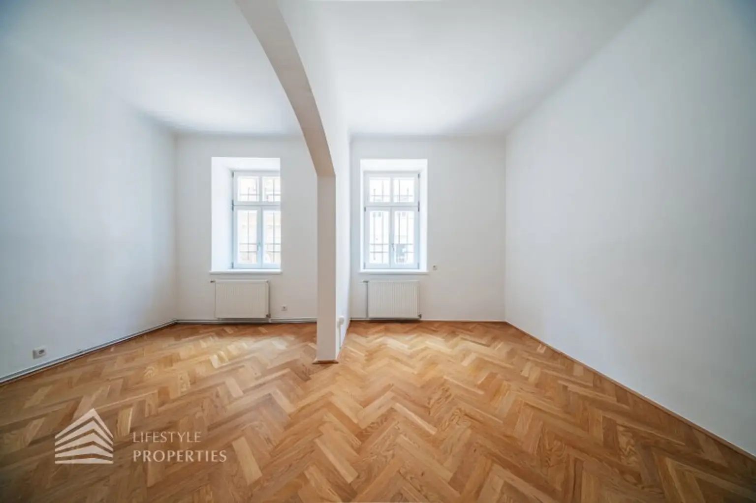 Helle 2-Zimmer Wohnung, Nähe Einsiedlerpark