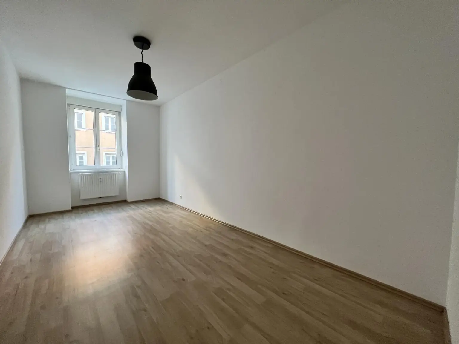 20230209_141355308_iOS