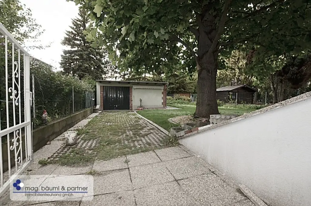 EIN HAUS FÜR ZWEI FAMILIEN  ODER  ZWEI GENERATIONEN