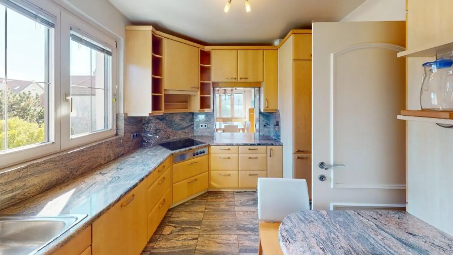 Einmalige Dachgeschoss-Maisonette mit Top-Ausstattung