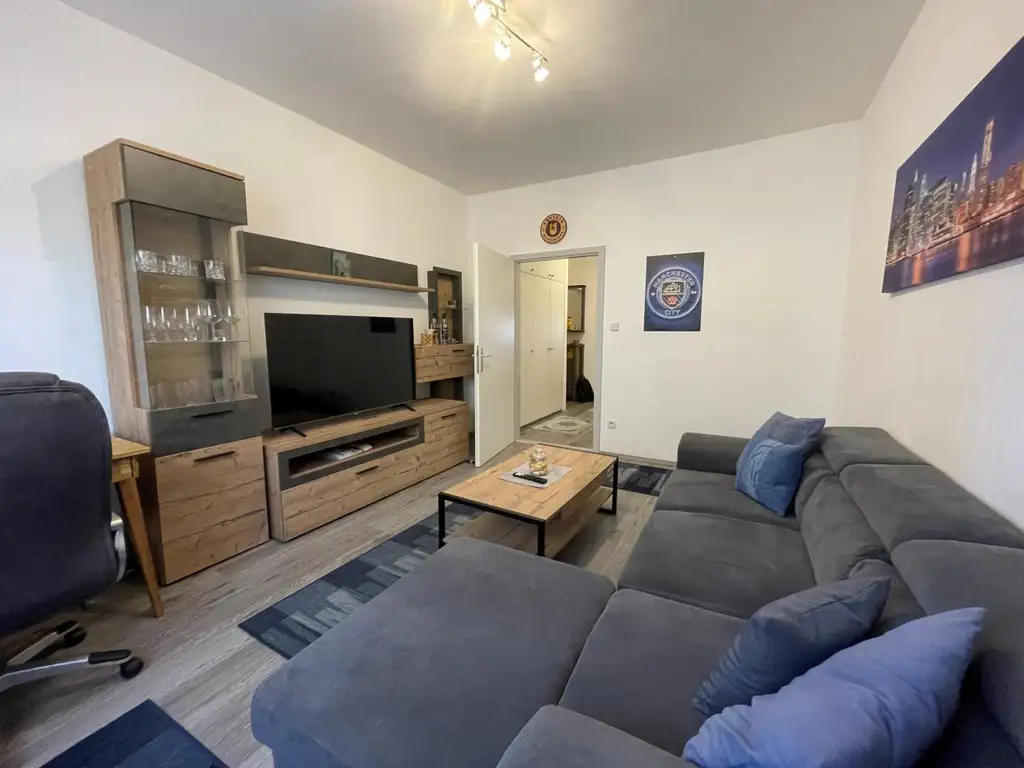 Voll möblierte 2,5-Zimmer-Mietwohnung Nähe Uni und Wörthersee