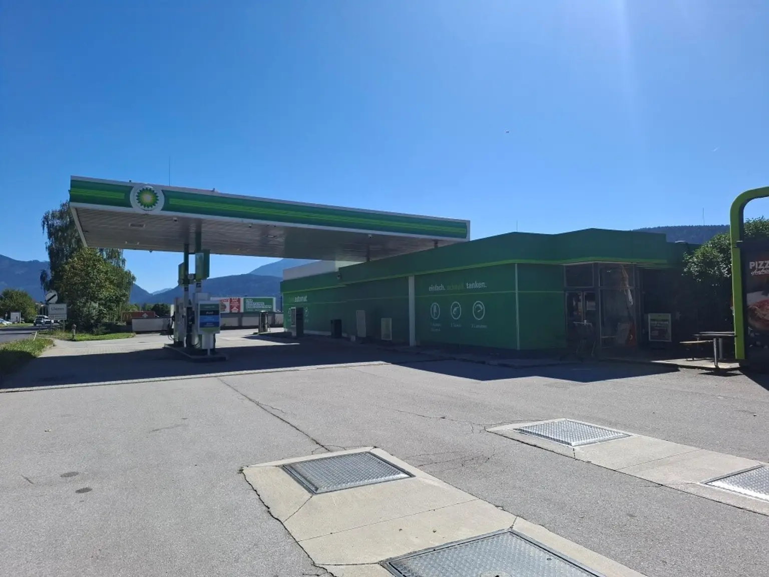 Aufgelassene Tankstelle mit viel Grundstück bei Liezen zu kaufen !