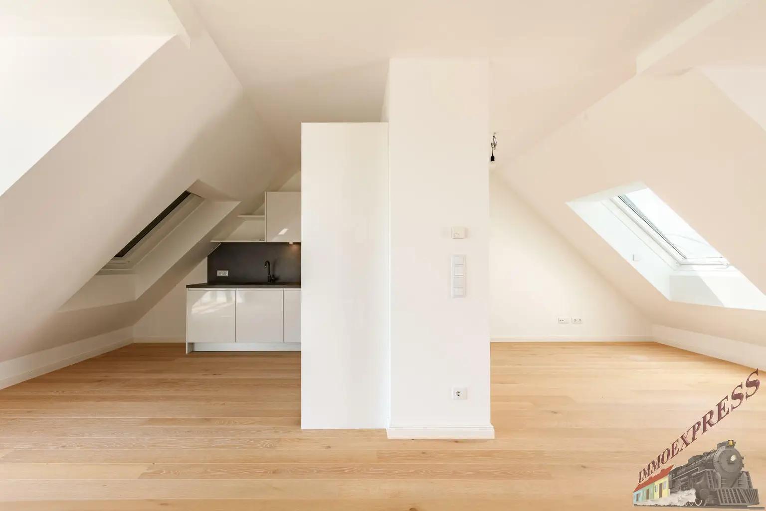 Erstbezug, Sonnendurchflutete 2-Zimmer Wohnung im Dachgeschoss + 33 m² Südwest-Dachterrasse!!