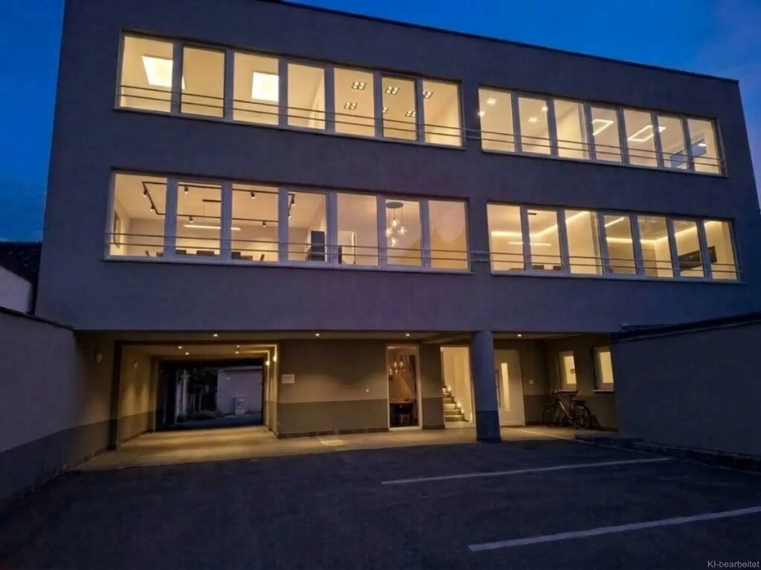 Attraktive lichtdurchflutete ca. 68,40 m² Wohnung mit 24,70 m² südostseitiger Terrasse