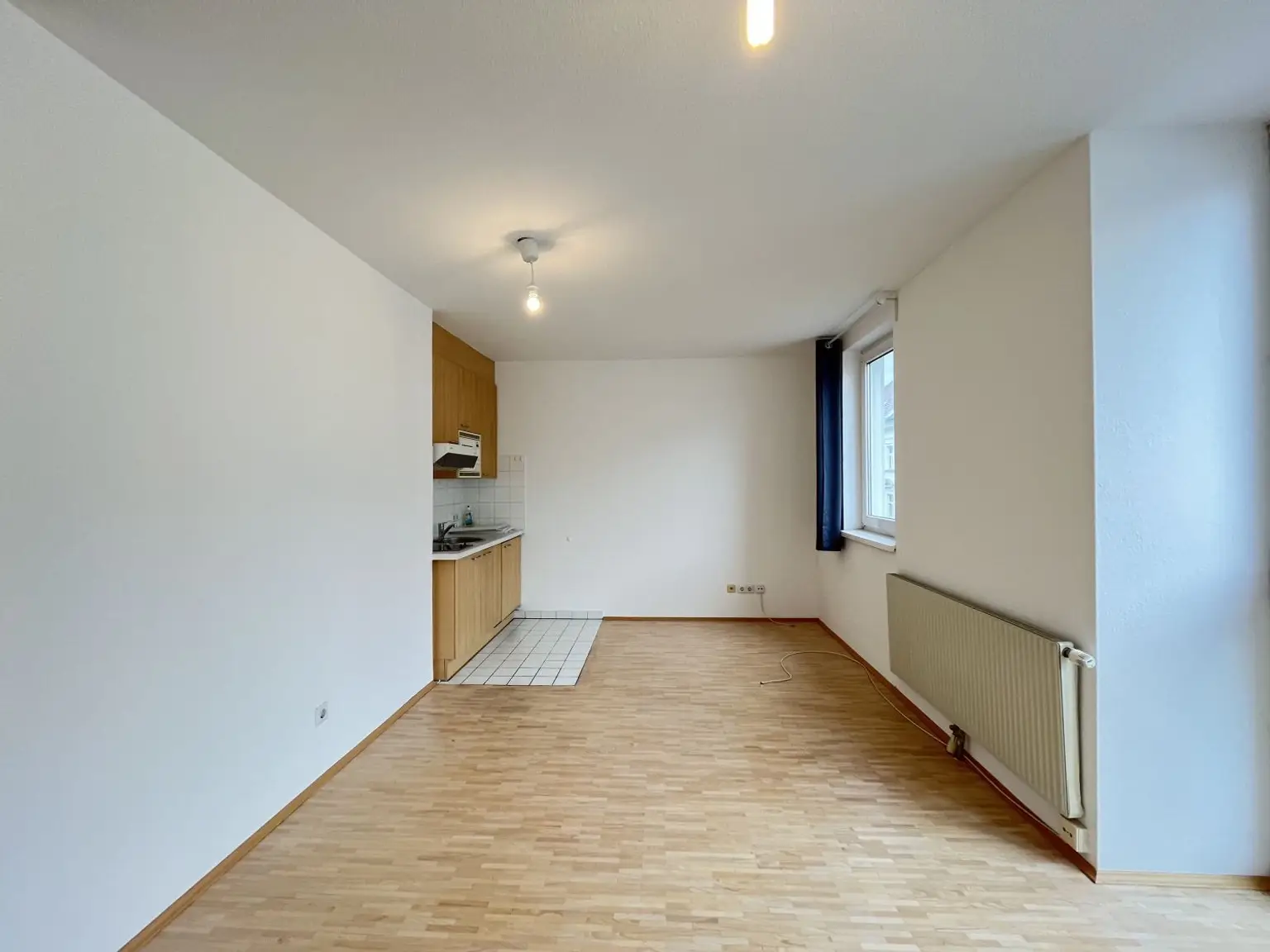 Helle 1-Zimmer-Wohnung nächst AKH, optimale Verkehrsanbindung