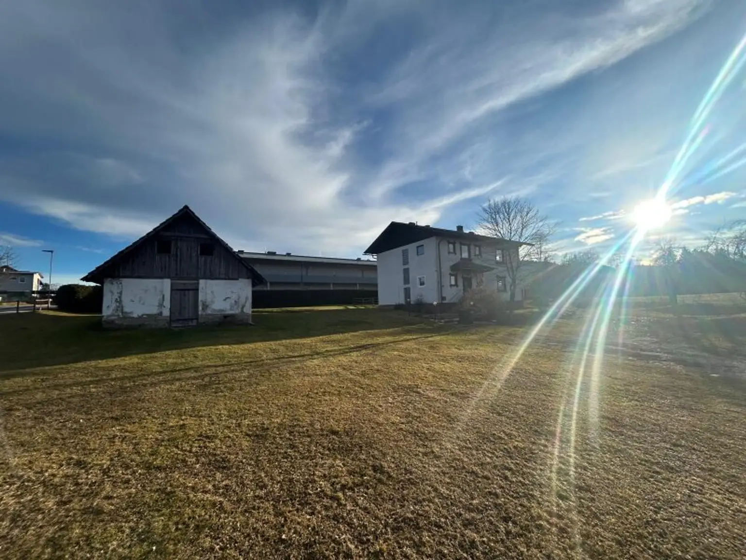 2800 m² Grundstück +  sanierungsbedürftiges  2 Familienhaus nähe des Maltschacher See´s : 5 Zimmer, Garten, Balkon , +120m² Nebengebäude für 349.000 €!