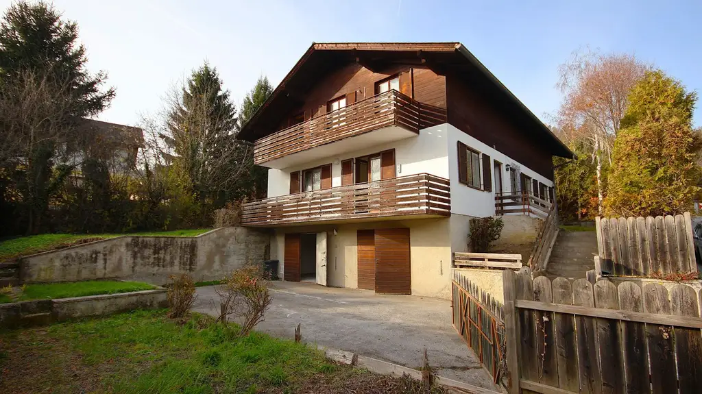 Villenviertel Frohnleiten – Sanierungsbedürftiges Einfamilienhaus in ruhiger Aussichtslage