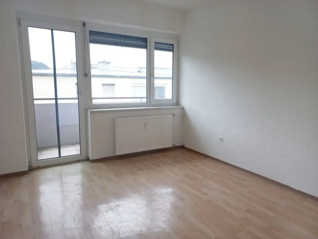 3-Zimmer-Wohnung im Dachgeschoss mit 2 Balkonen in Innsbruck-Wilten zu kaufen