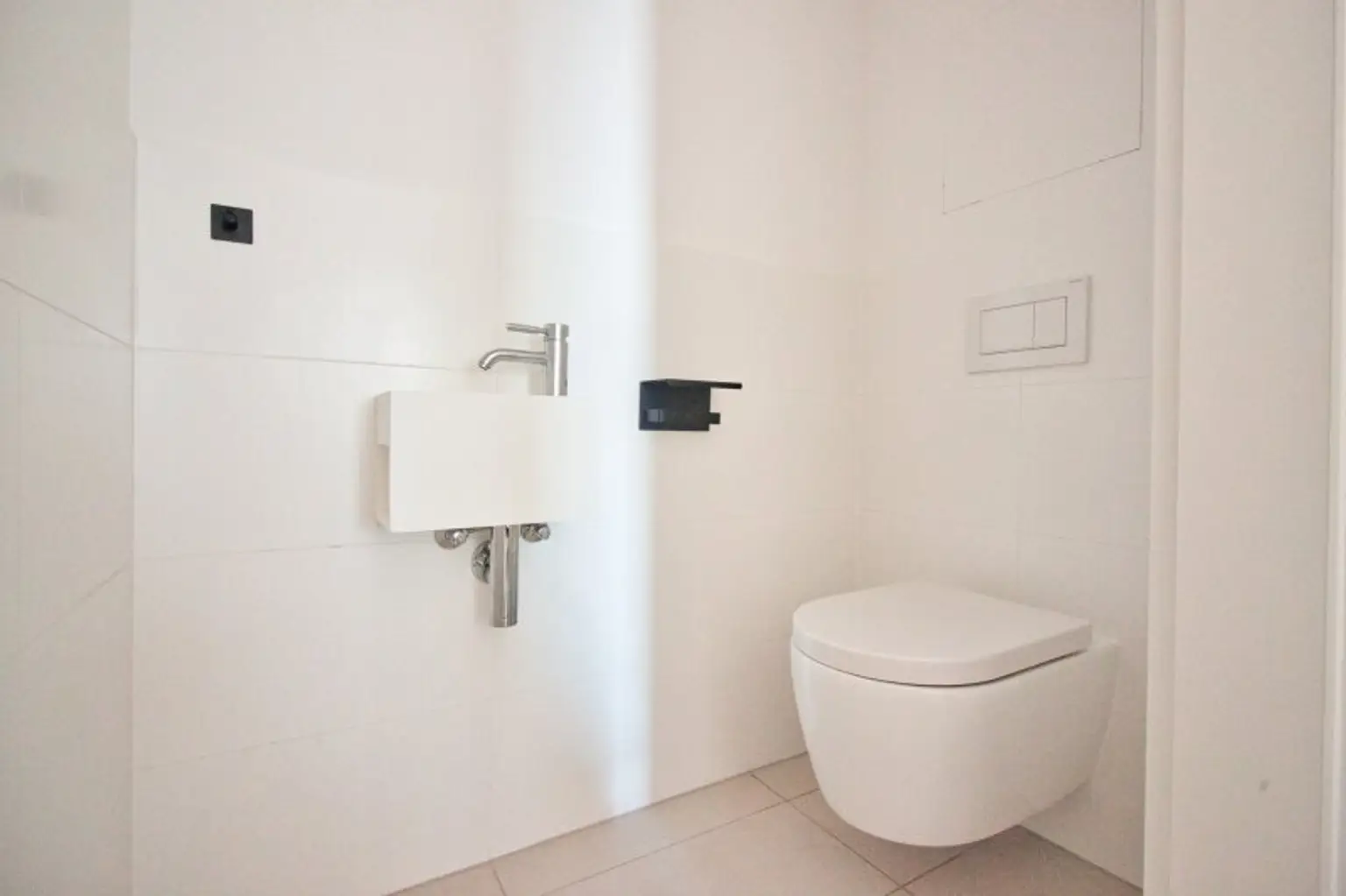 Neubau mit Style – 4-Zimmer-Wohnung mit Terrasse, Balkon & WG-Potenzial