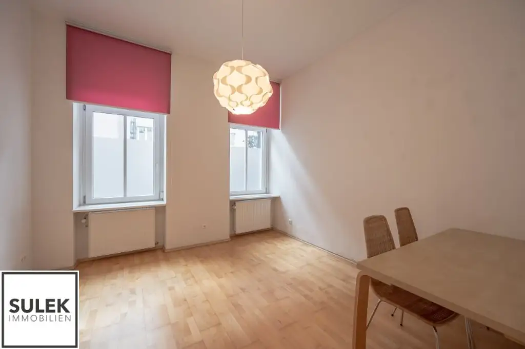 Ab sofort beziehbar: teilmöblierte Altbau-Erdgeschosswohnung nahe U3 Johnstraße