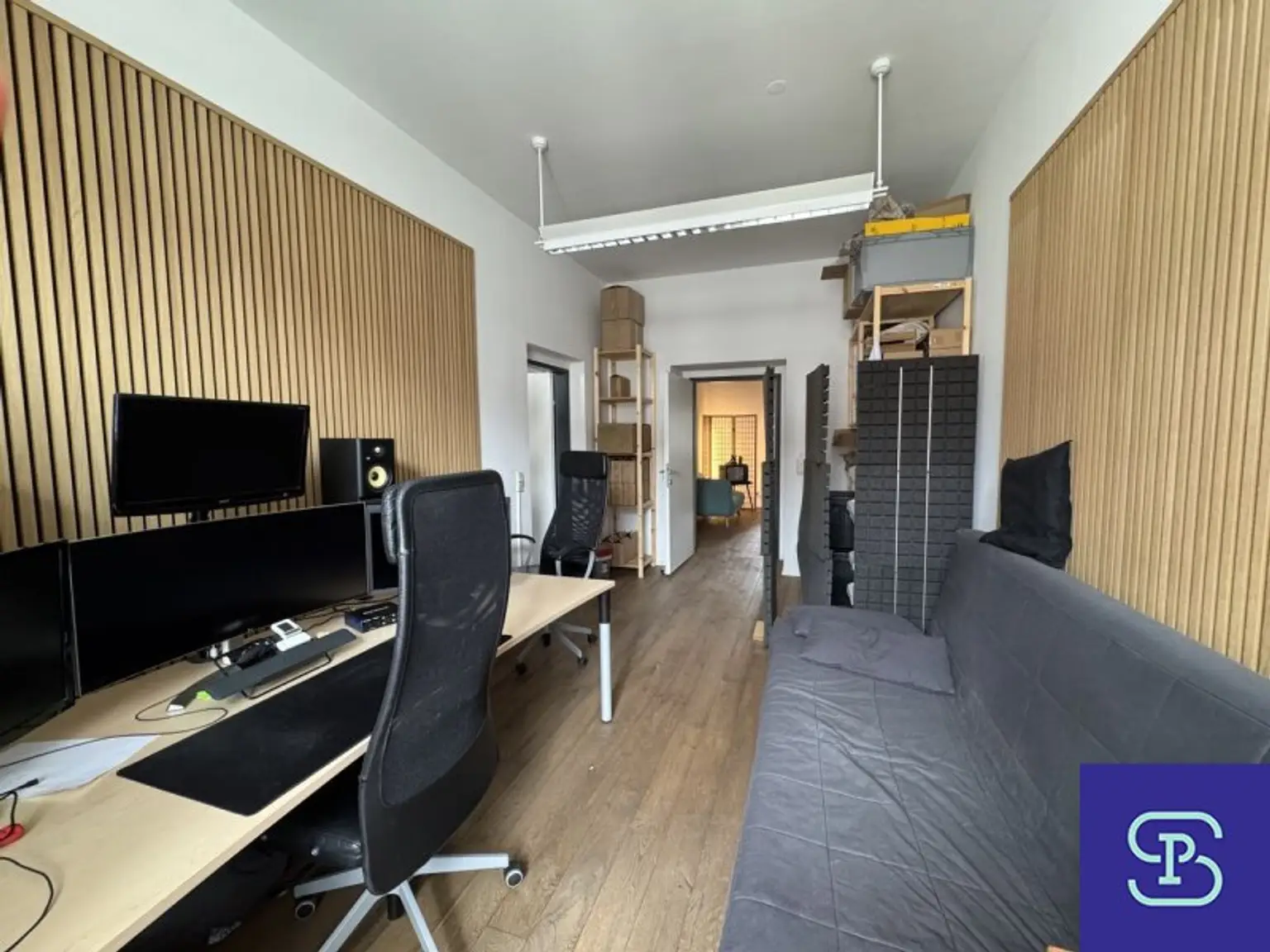 Naschmarkt-Nähe: Renoviertes 167m² Büro mit Garage, Balkon und Lift - 1050 Wien
