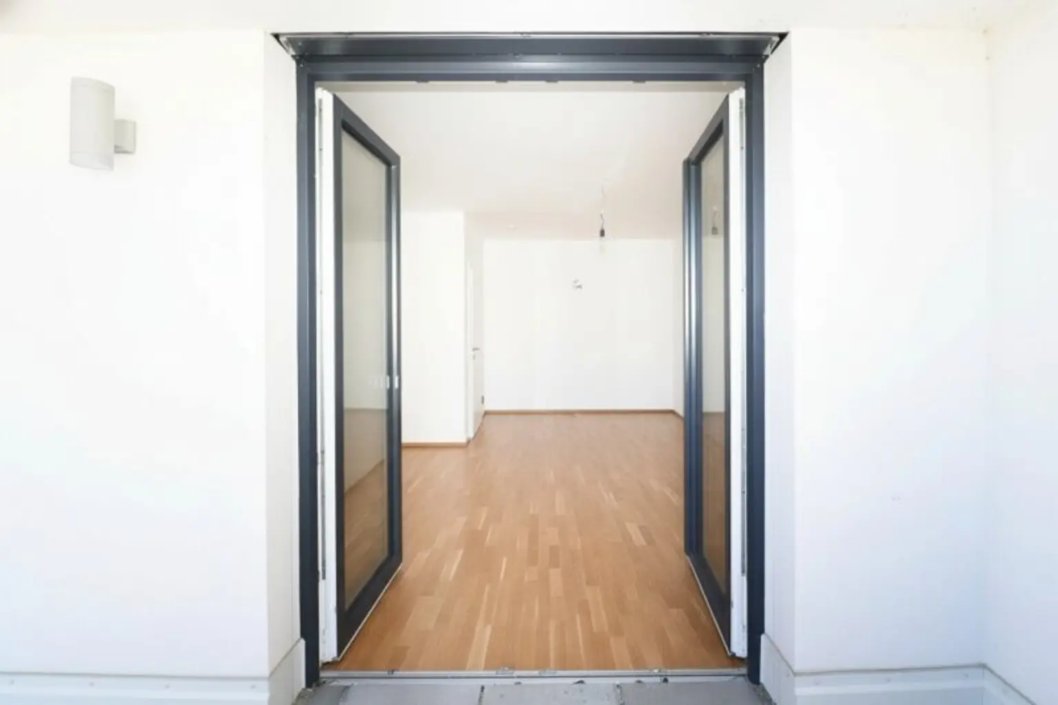 Exklusive Dachgeschosswohnung mit Seezugang