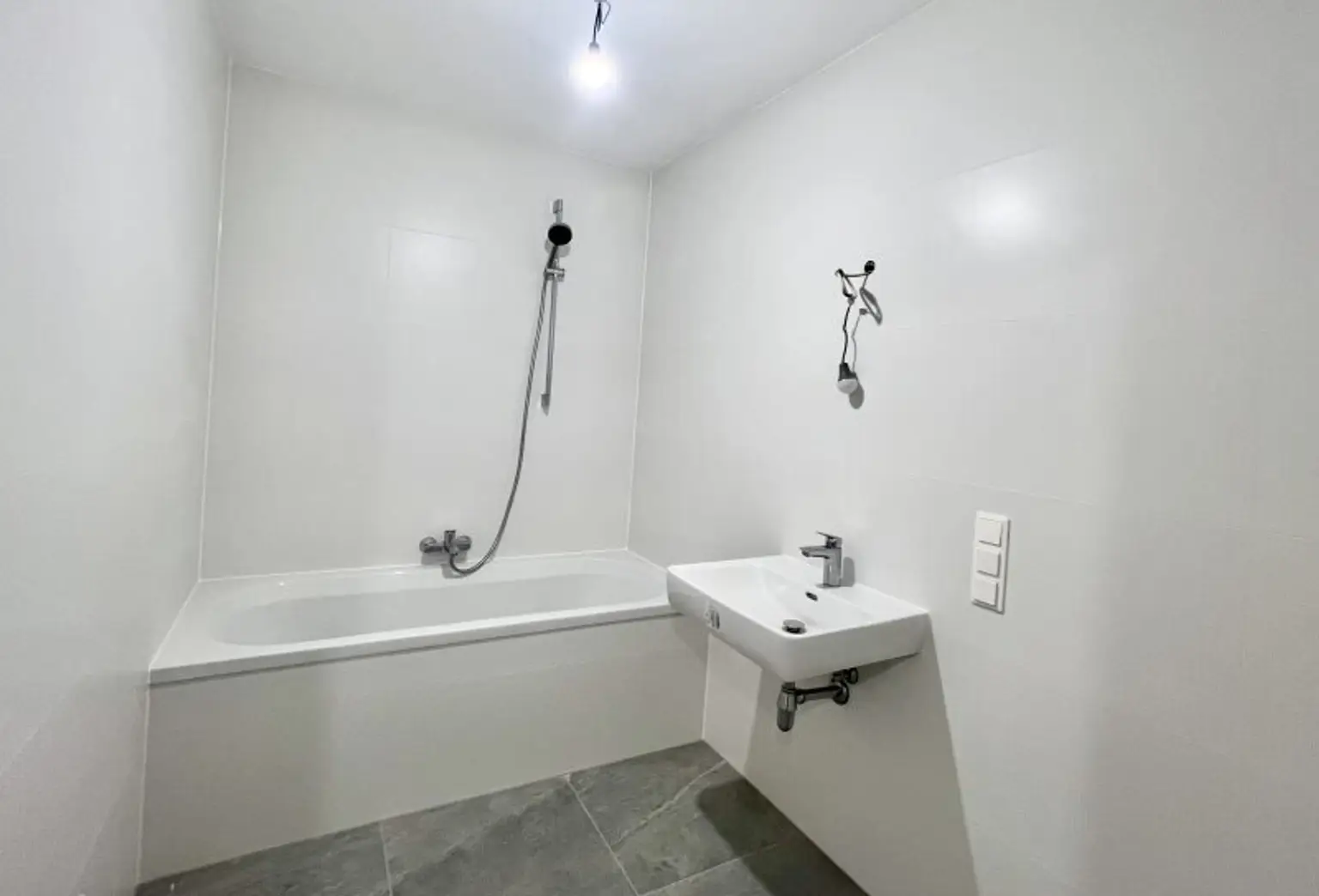 PROVISIONSFREI!!NATUR TRIFFT EXKLUSIVITÄT - 3 ZIMMER WOHNPARADIES MIT BALKON!