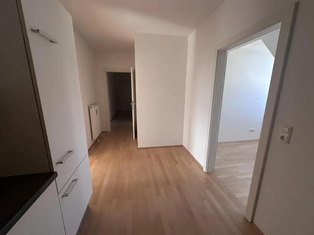 Helle 3-Zimmerwohnung in Eggenberg – jetzt mieten!