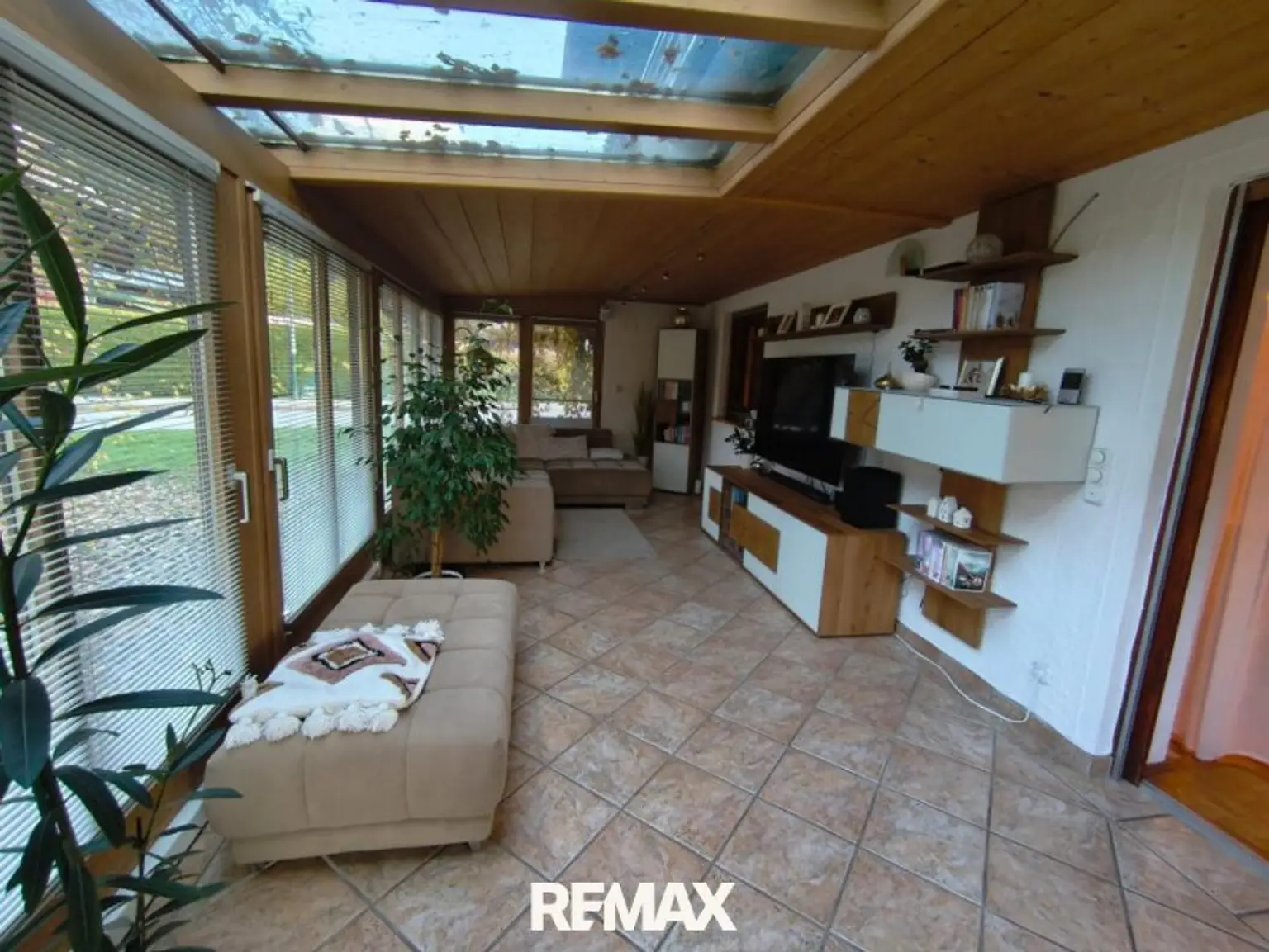 Wohnzimmer(Wintergarten)