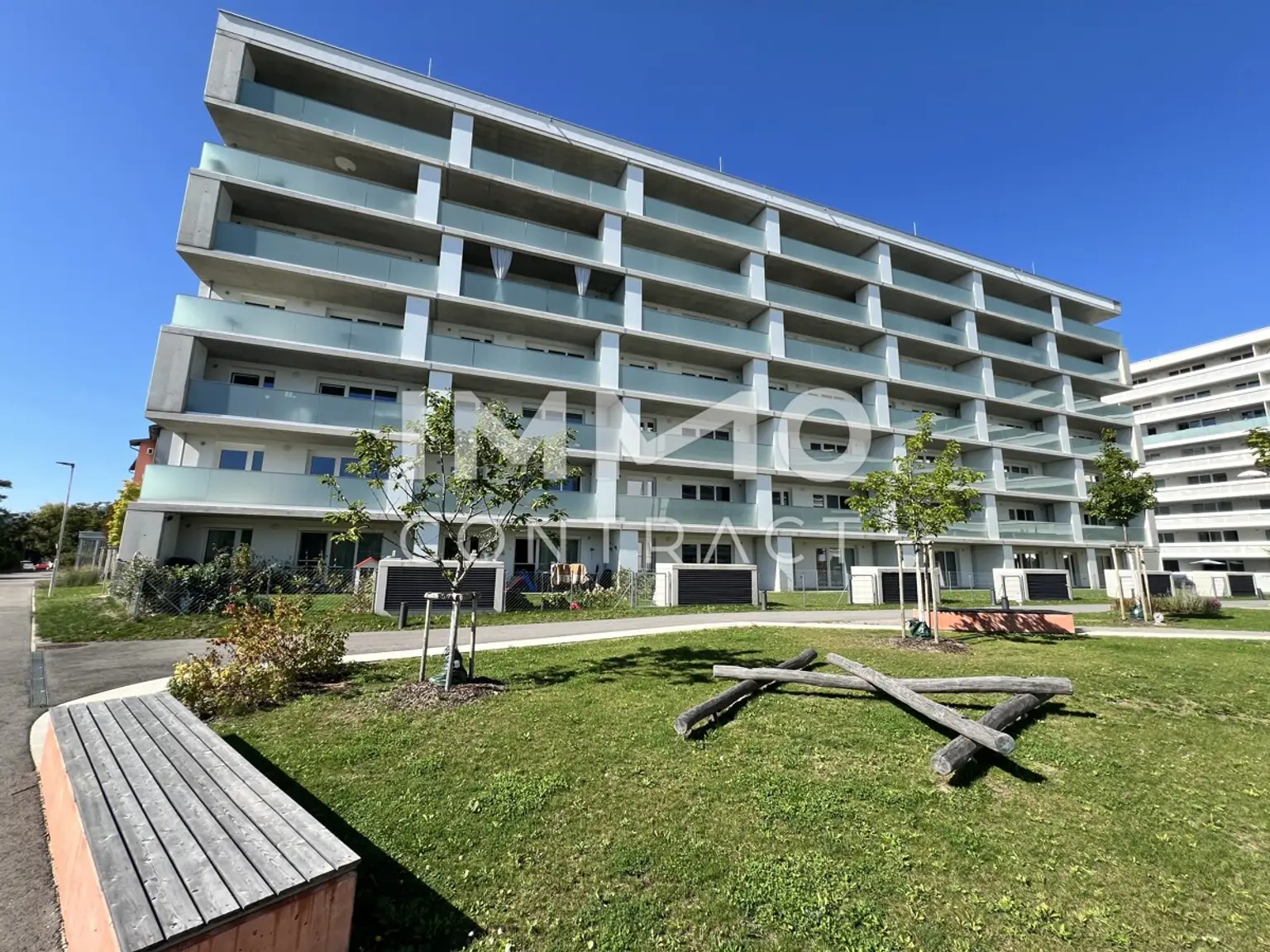 Modernes WOHNKONZEPT 2-4ZI - 48qm-115qm - Familienfreundliches WOHNEN
mit Terrasse, Balkon, Garten, viel Licht, viel Platz mit Tiefgarage