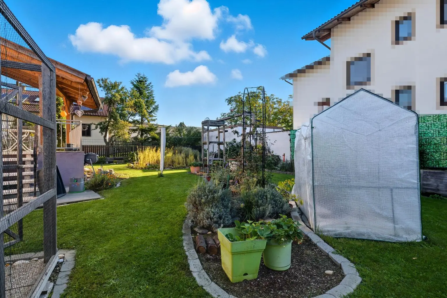 Willkommen in der Wohlfühloase in Breitenwaida – modernes Wohnen, super Anbindung, kurze Wege und ganz viel Lebensqualität!