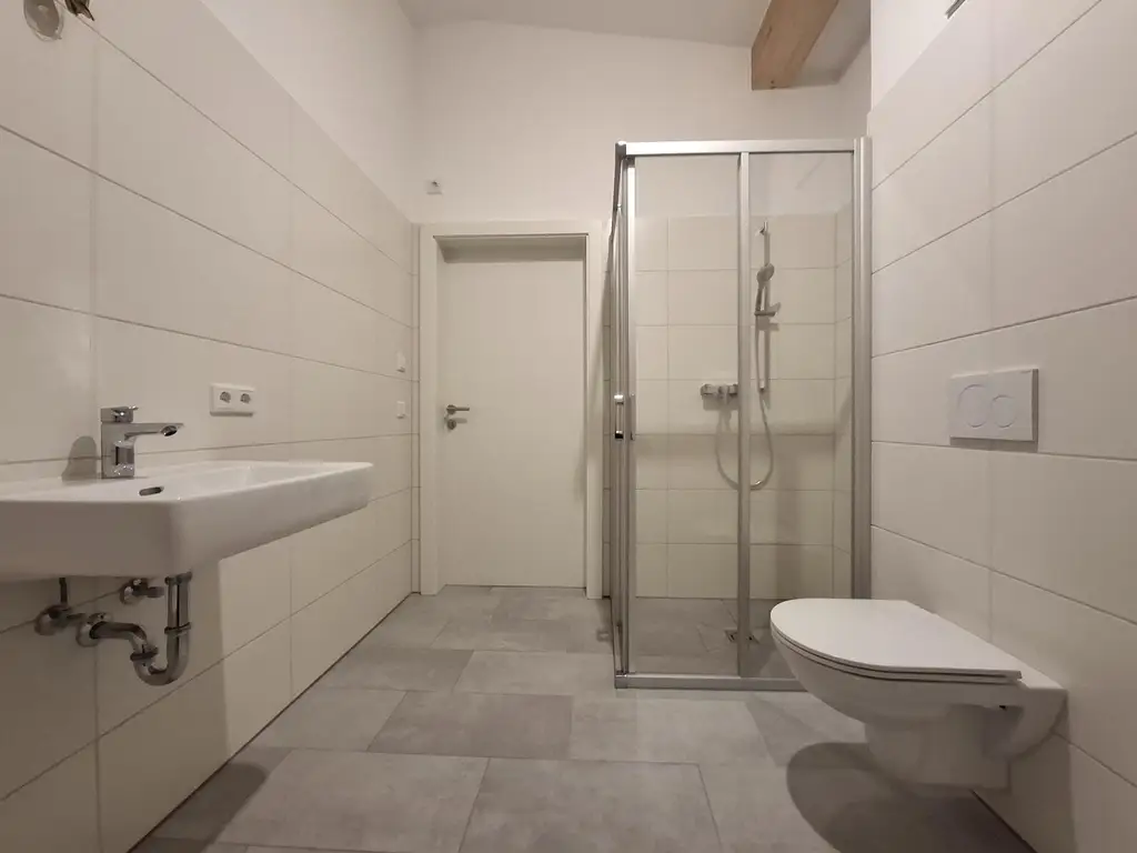 Exklusive 4.5-Zi-Neubauwohnung mit See- und Bergblick in Mondsee-Tiefgraben