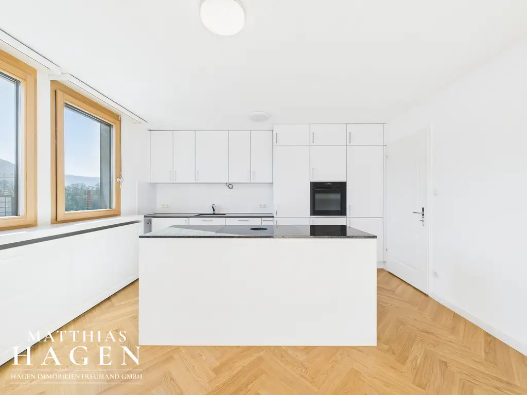Zweitwohnsitz möglich: Neu renovierte 2 Zimmerwohnung mit Blick zum Bodensee