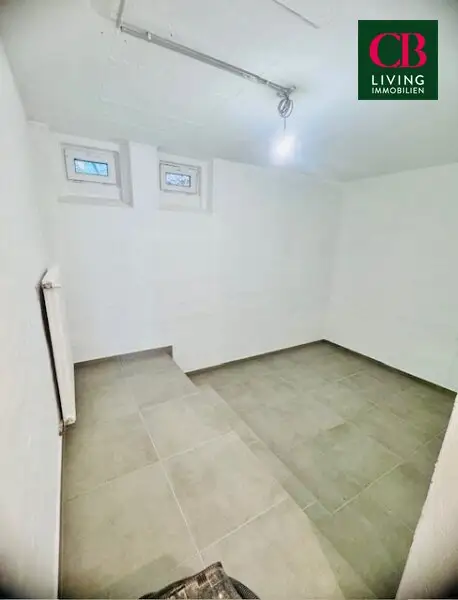 FAMILIENFREUNDLICHES HAUS IN BESTER LAGE MIT FERNSICHT