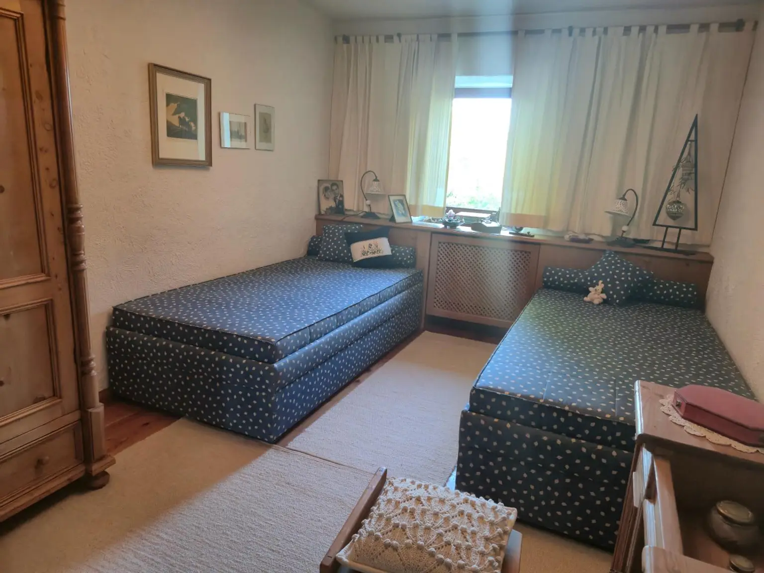 Wunderschöner Dreikanthof in Ruhelage mit Reithalle