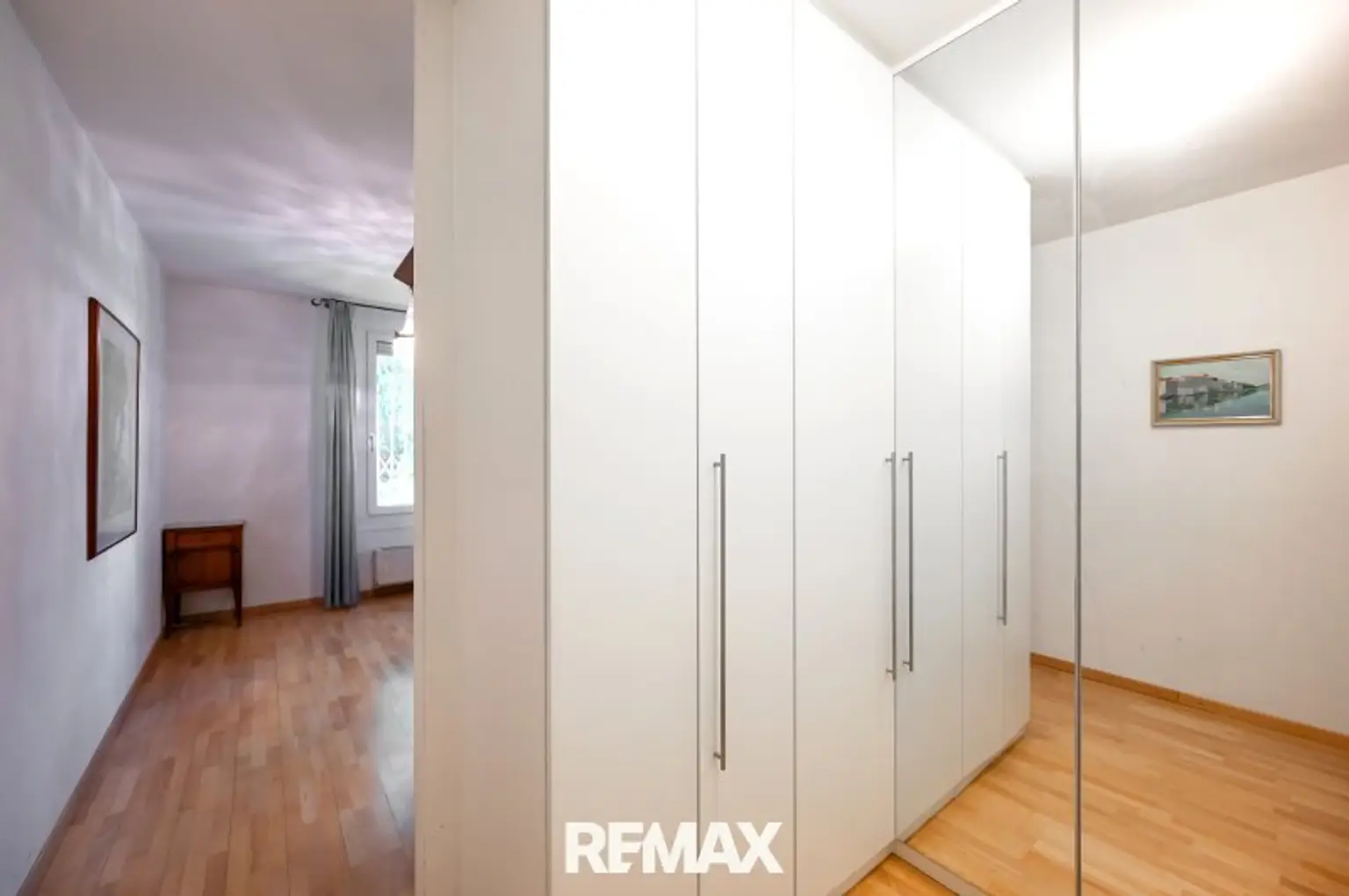 Begehbarer Kleiderschrank Zimmer 2