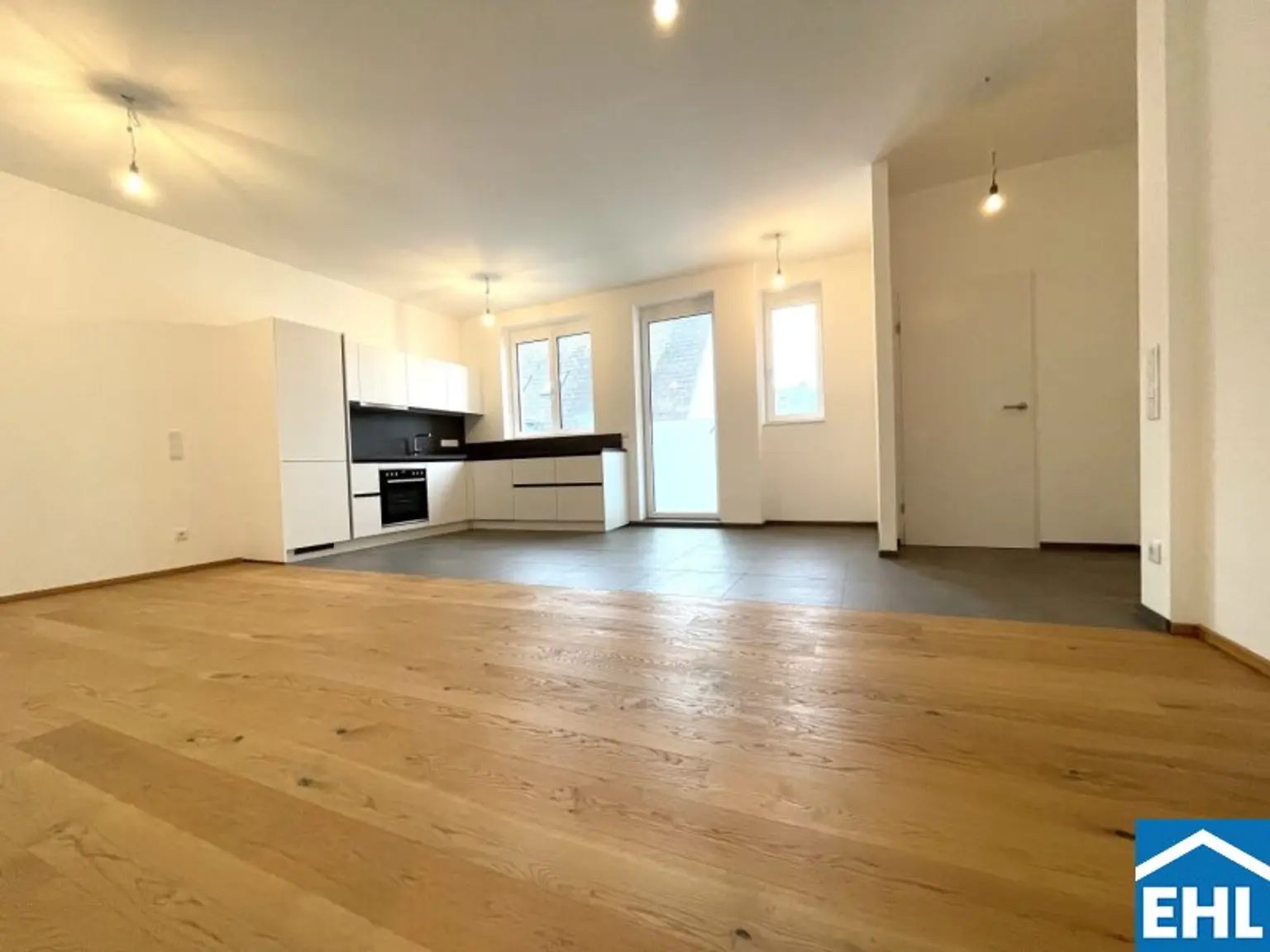 Für Investoren: Vermietete 3 Zimmerwohnung in Dachgeschoßausbau Nähe U4